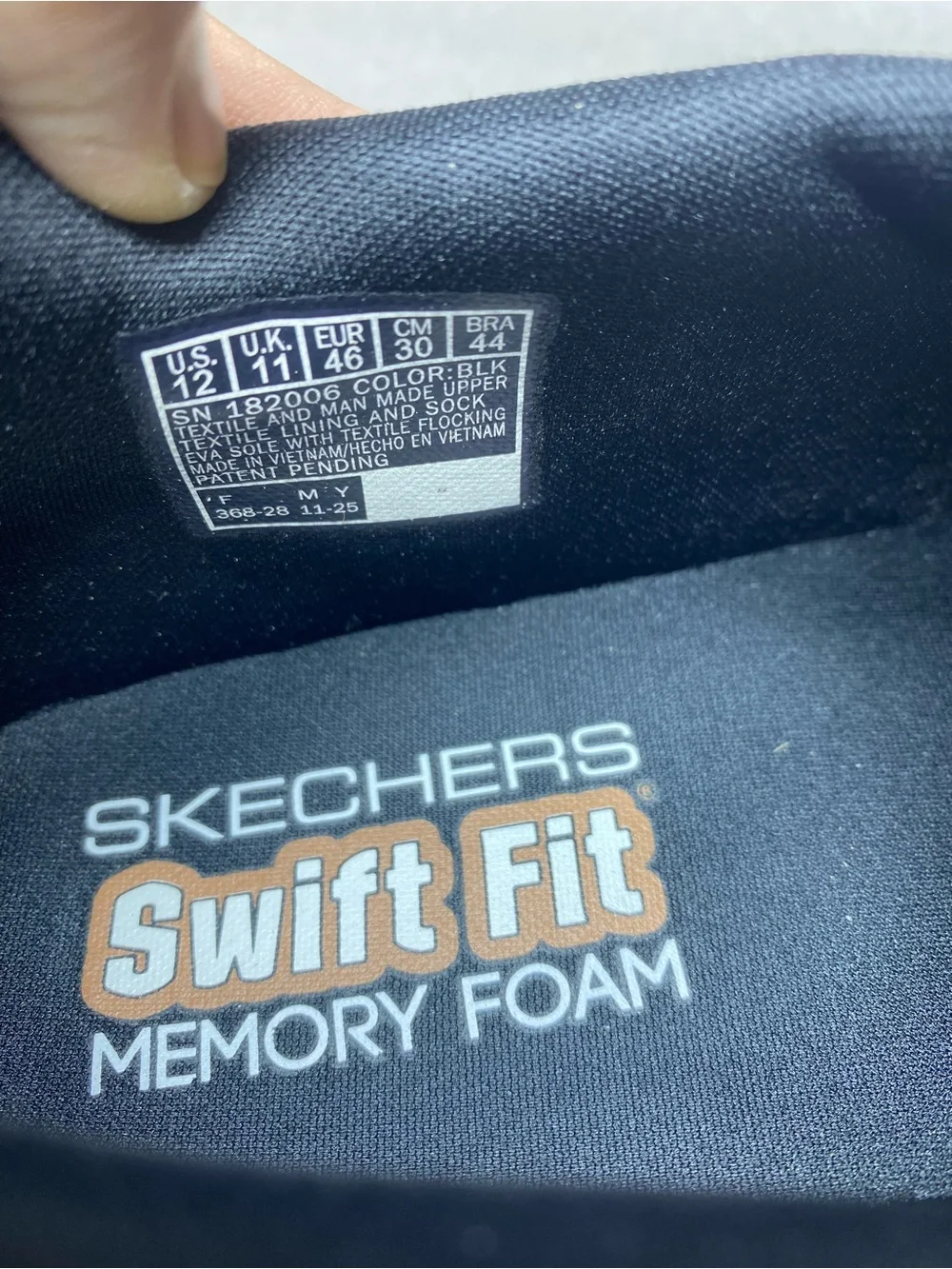 Skechers Swift Fits Hands Free Slip On Memory Foam Athletic Shoes Mens Size 12